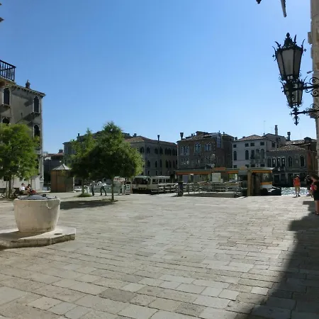 Apartment San Marco White