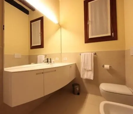 San Marco White Apartment *